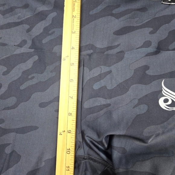 RYDERWEAR Athletic Leggings Scrunch Butt‎ Camo Print Black Womens Size M? - Picture 8 of 9